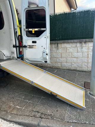 Rampa para minusválidos
