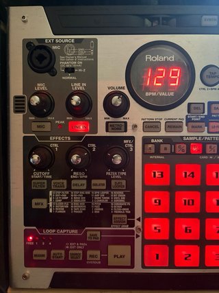 Roland SP-555 Sequencer Campionatore