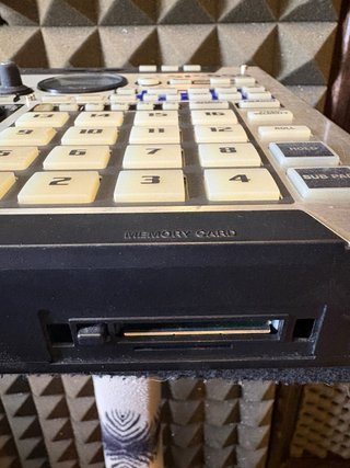 Roland SP-555 Sequencer Campionatore