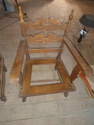 Conjunto 2 sillas madera antiguas