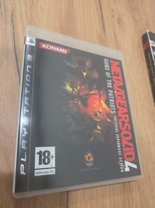 Metal Gear Solid 4 PS3 Guns of the Patriots