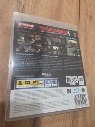 Metal Gear Solid 4 PS3 Guns of the Patriots