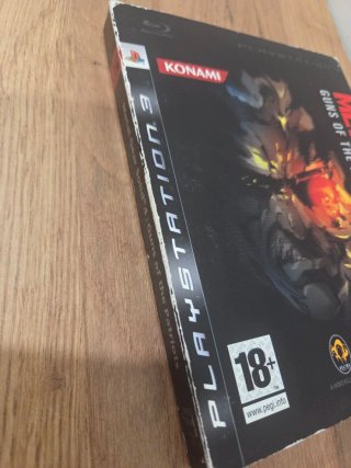 Metal Gear Solid 4 PS3 Guns of the Patriots