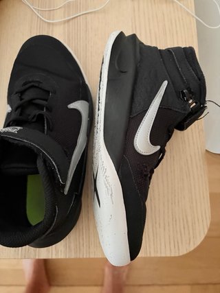 Zapatillas Nike Baloncesto Niño Talla 35