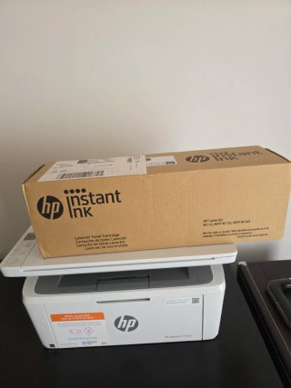 Stampante multif. HP LaserJet M140we + toner extra