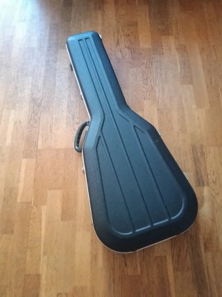 Guitarra Eléctrica Ibañez Negra