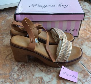 Sandalias tacón