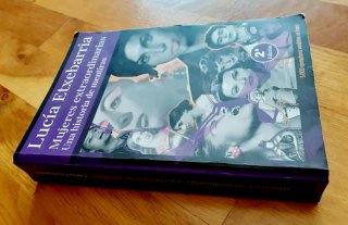 Mujeres extraordinarias una historia de mentiras