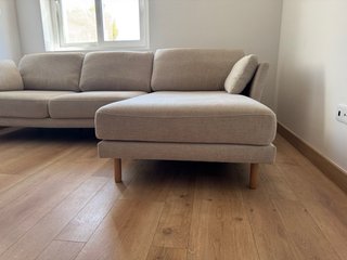 Sofá Kave Home Chaiselongue Beige