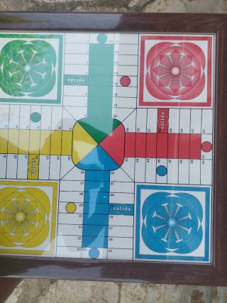 GRAN Tablero Parchís NUEVO A ESTRENAR.