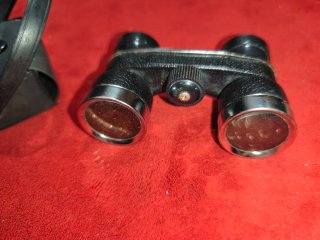 Binoculares de ópera vintage con estuche