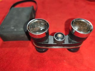Binoculares de ópera vintage con estuche