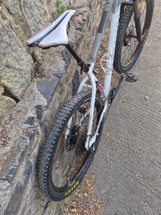 Bicicleta de montaña Btwin M 27.5