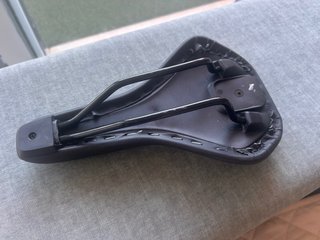 Sillín Bici Negro Nuevo