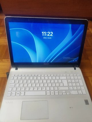 Portátil Sony VAIO i7 para piezas o reparar