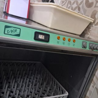 Lavastoviglie professionale D80F