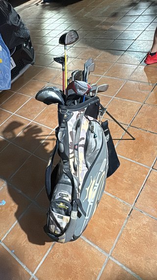 Bolsa de palos de golf completa