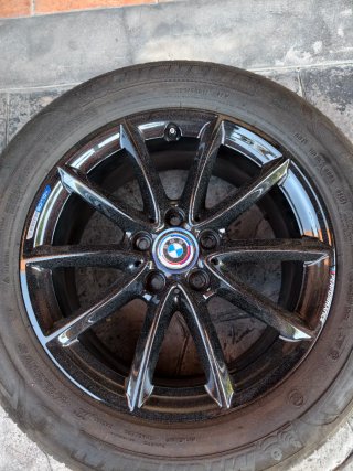 Juego de 4 llantas BMW en perfecto estado.