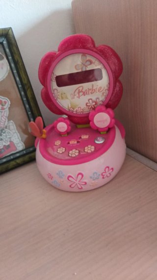 Radio, Reloj y Luces Barbie Rosa