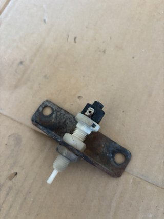 Sensor Freno Land Rover Santana 88,109
