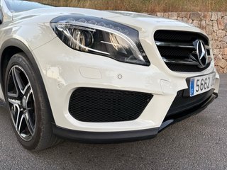 Mercedes-Benz GLA AMG Techo solar eléctrico