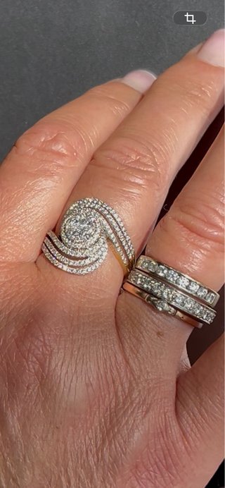 Anillo Oro con Diamantes