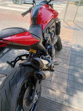 Ducati Monster 937 2023 Roja