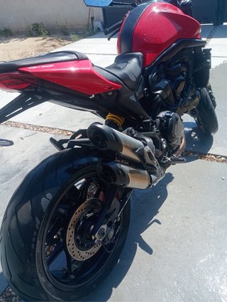 Ducati Monster 937 2023 Roja