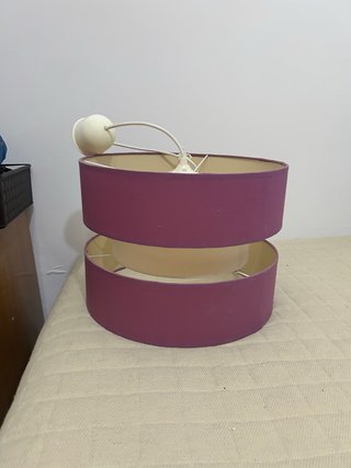Lámpara colgante morada y beige