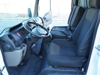 NISSAN NT400 CABSTAR *** 32.000 Kms ***
