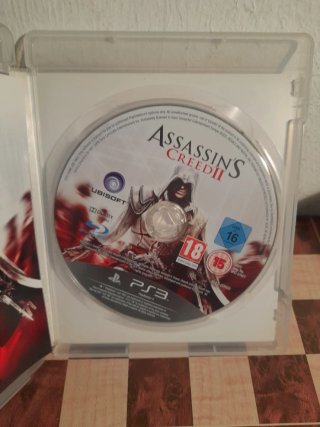 REGALO Assassin's Creed II PS3