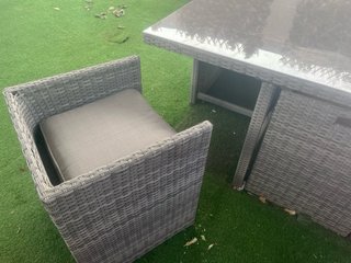 Conjunto de jardín ratán gris