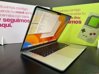 MacBook Air M2 15 8-Core 3.4GHz