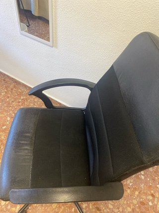 Silla de escritorio negra