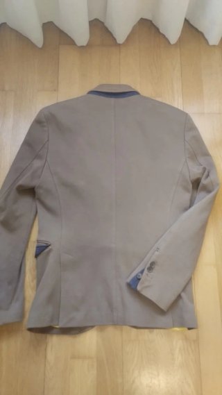 Americana Zara Man