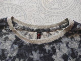 Sudadera unisex Smile It Confuses People