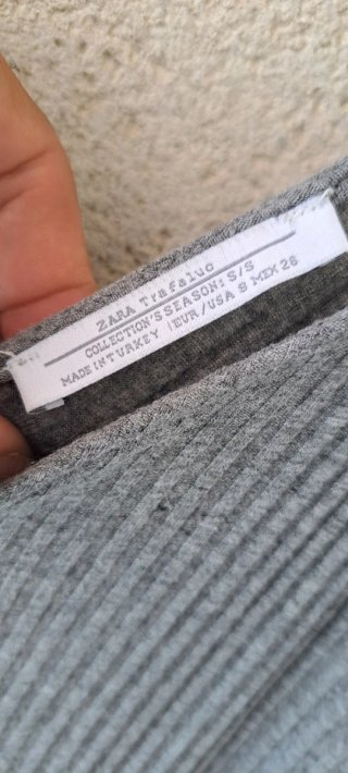 Mono Zara Gris Talla S