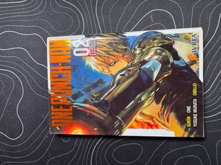 Lote manga de ONE PUNCH MAN