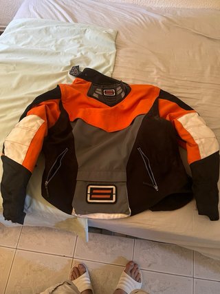 Chaqueta de moto SHIFT naranja y negra