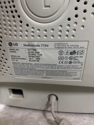Pantalla LG Antigua Beige