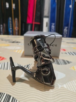 CARRETE SHIMANO COMPLEX XR 2500 F6 HG