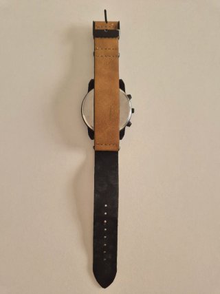 Reloj de pulsera con correas intercambiables