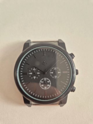 Reloj de pulsera con correas intercambiables