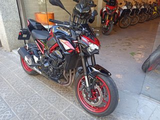 KAWASAKI Z900 A2