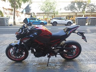 KAWASAKI Z900 A2