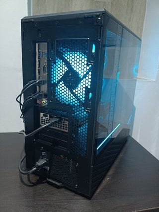 OPORTUNIDAD BRUTAL PC GAMING NVIDIDIA 4060TI RYZEN