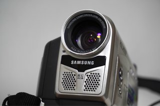 Samsung Digital-cam VP-D10 minidv camcorder