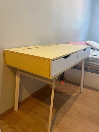 Escritorio como nuevo en perfecto estado