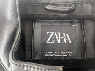 Chaqueta efecto piel Zara Talla M