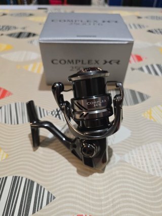 CARRETE SHIMANO COMPLEX XR 2500 F6